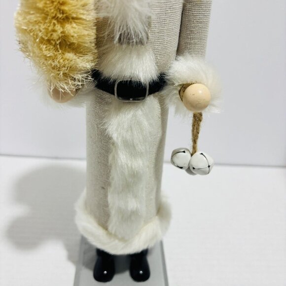 SOLD! - Picture 7 of 10